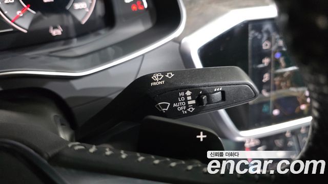 Audi A6 2021 — photo 28