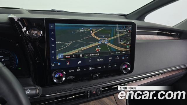 Lexus LM 2025 — photo 18