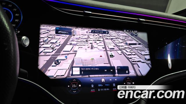 Mercedes-Benz EQS 2023 — photo 6