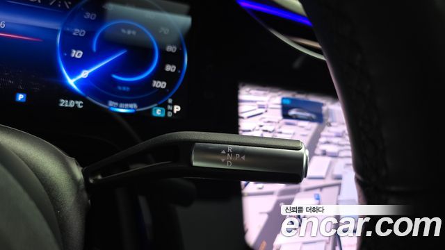 Mercedes-Benz EQS 2023 — photo 11