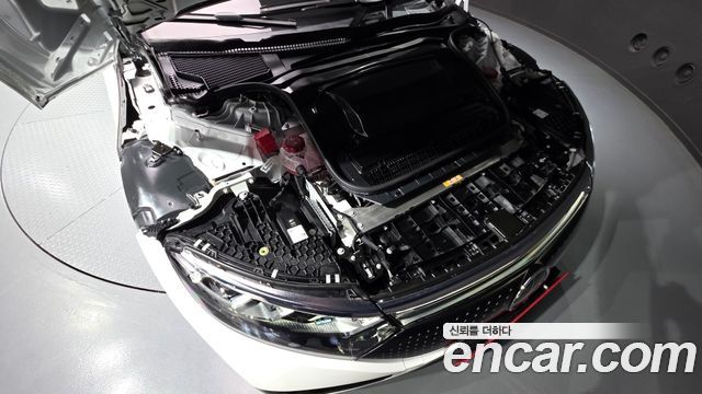 Mercedes-Benz EQS 2023 — photo 20