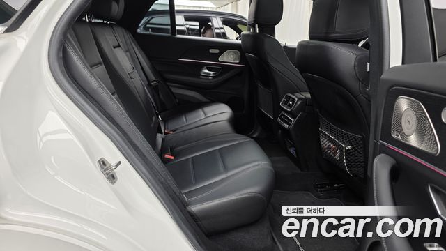 Mercedes-Benz GLE-Class 2024 — photo 17