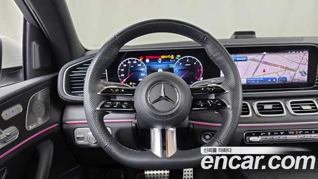 Mercedes-Benz GLE-Class 2024 — photo 18