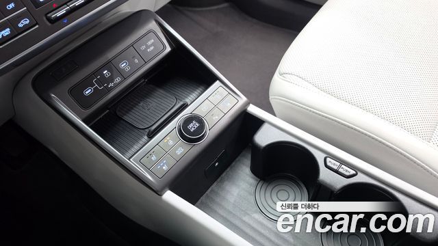 Hyundai Kona 2025 — photo 23
