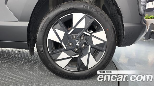 Hyundai Kona 2025 — photo 7