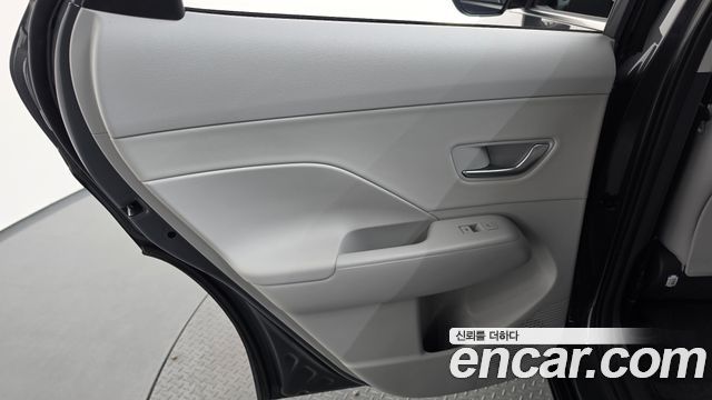 Hyundai Kona 2025 — photo 15
