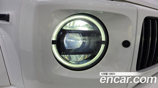 Mercedes-Benz G-Class 2021 — photo 8