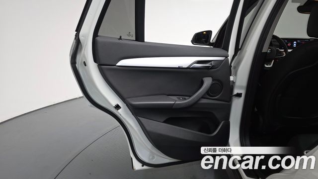 BMW X1 2019 — photo 15
