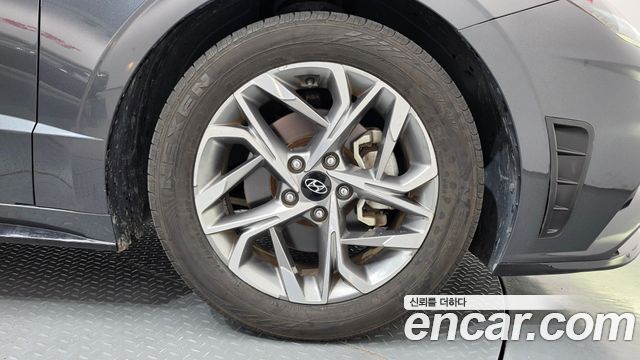Hyundai Sonata 2021 — photo 7