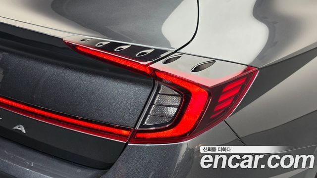 Hyundai Sonata 2021 — photo 9