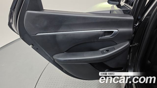 Hyundai Sonata 2021 — photo 15