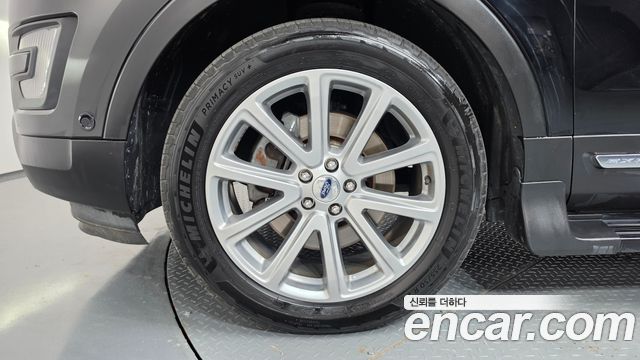 Ford Explorer 2017 — photo 5