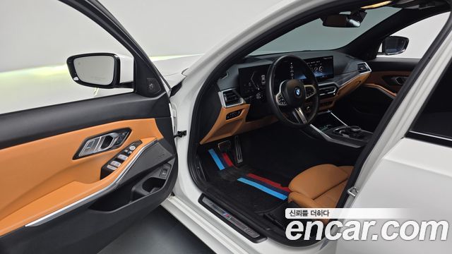 BMW 3-Series 2024 — photo 13