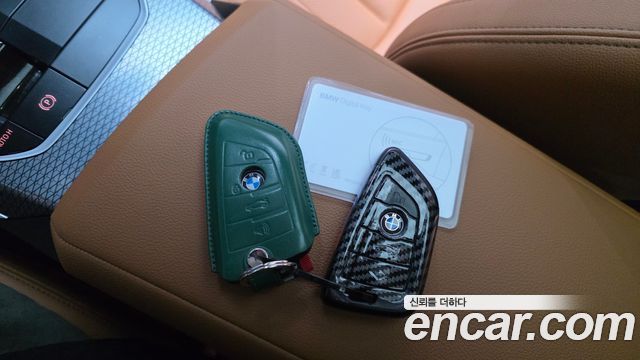 BMW 3-Series 2024 — photo 23