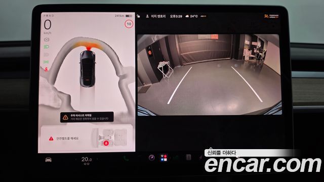 Tesla Model Y 2022 — photo 15