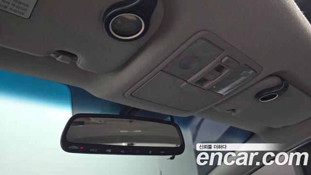 Kia K3 2016 — photo 18