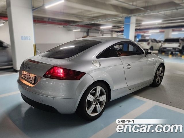 Audi TT 2008 — photo 2