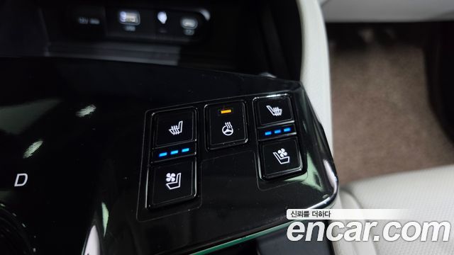 Kia Sportage 2022 — photo 23