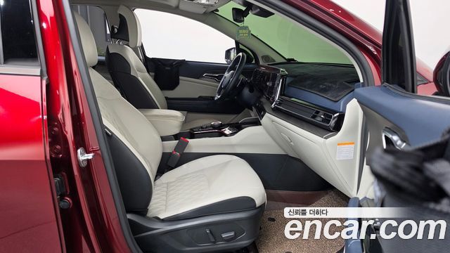 Kia Sportage 2022 — photo 16
