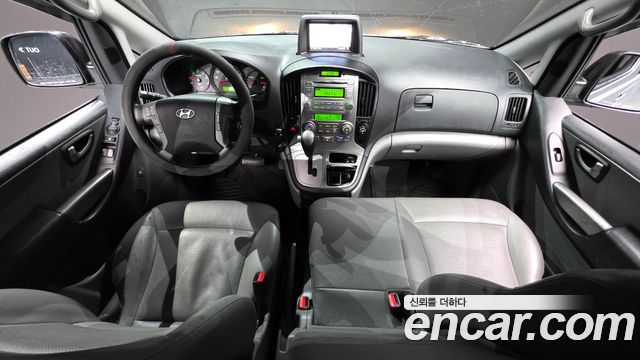 Hyundai Starex 2015 — photo 7