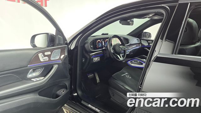 Mercedes-Benz GLE-Class 2021 — photo 11