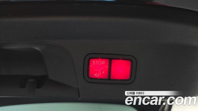 Mercedes-Benz GLE-Class 2021 — photo 20