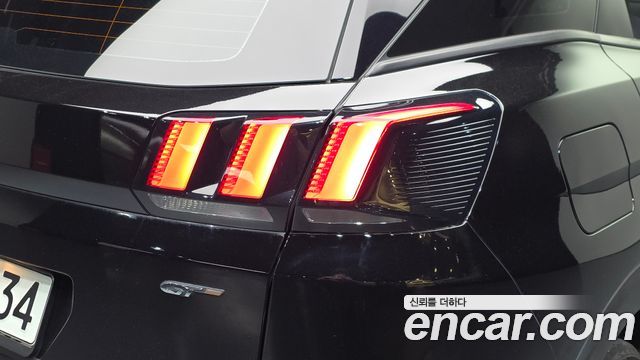 Peugeot 3008 2020 — photo 9