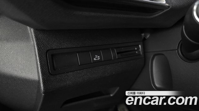 Peugeot 3008 2020 — photo 28