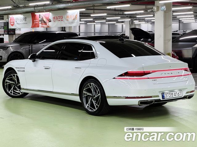 Genesis G90 2023 — photo 3