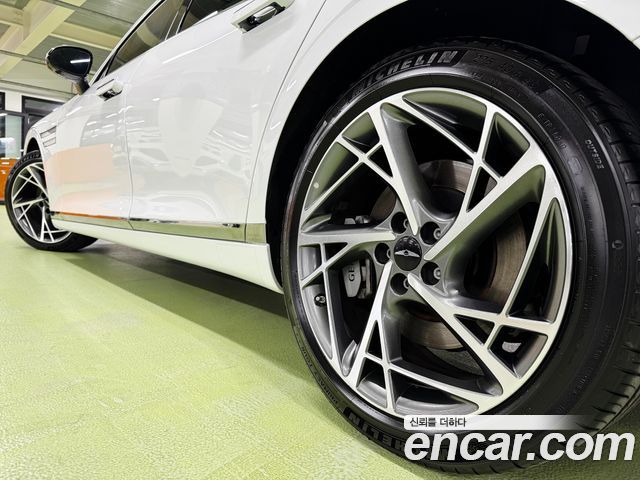 Genesis G90 2023 — photo 7