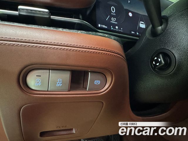 Genesis G90 2023 — photo 11
