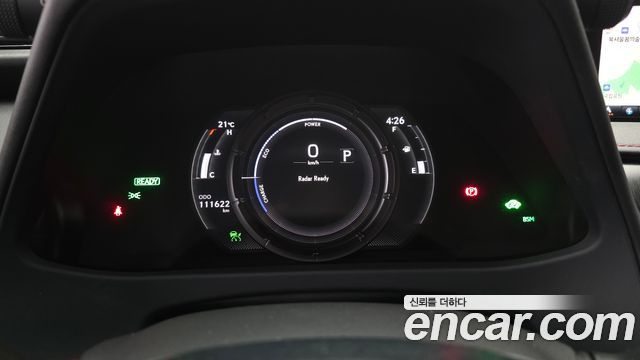 Lexus UX 2021 — photo 11