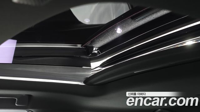 Lexus UX 2021 — photo 25