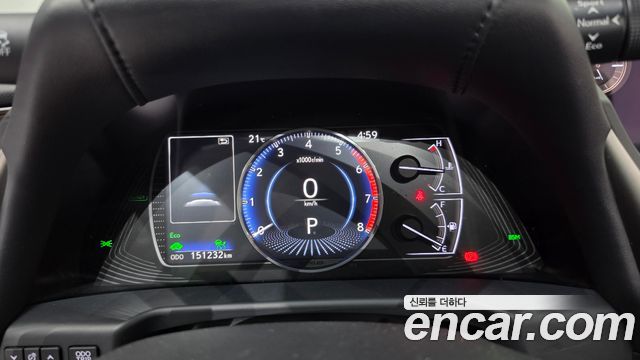 Lexus ES 2019 — photo 8