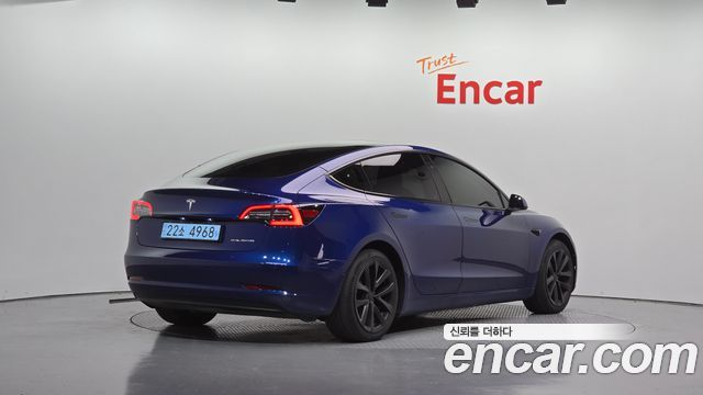 Tesla Model 3 2021 — photo 2