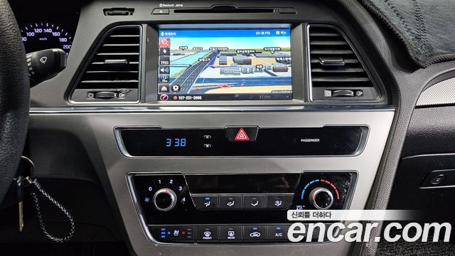 Hyundai Sonata 2015 — photo 14
