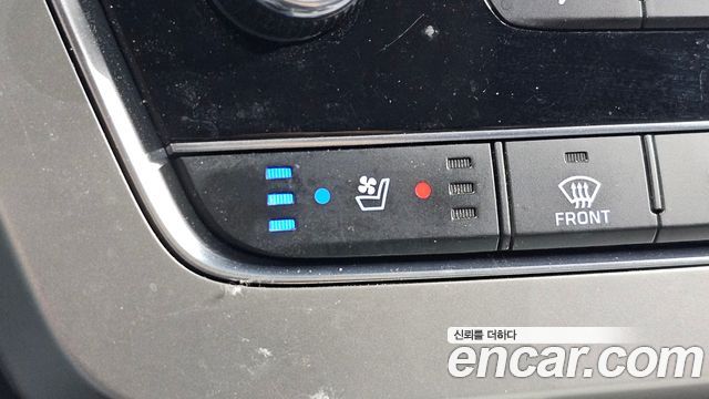 Hyundai Sonata 2015 — photo 16