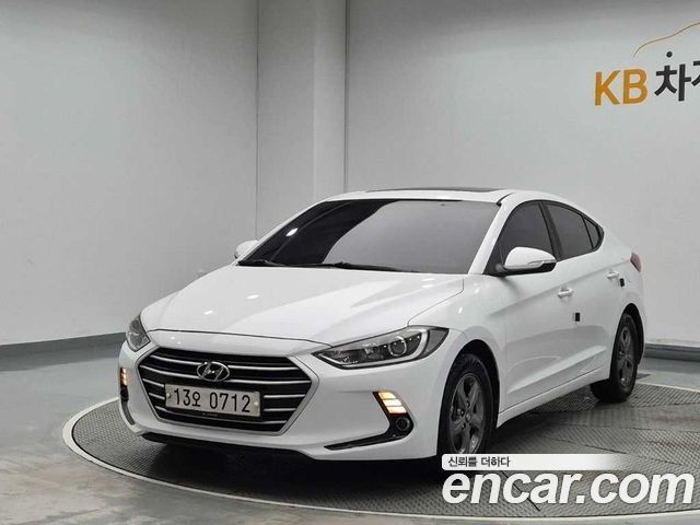 Hyundai AVANTE 2017 — photo 1
