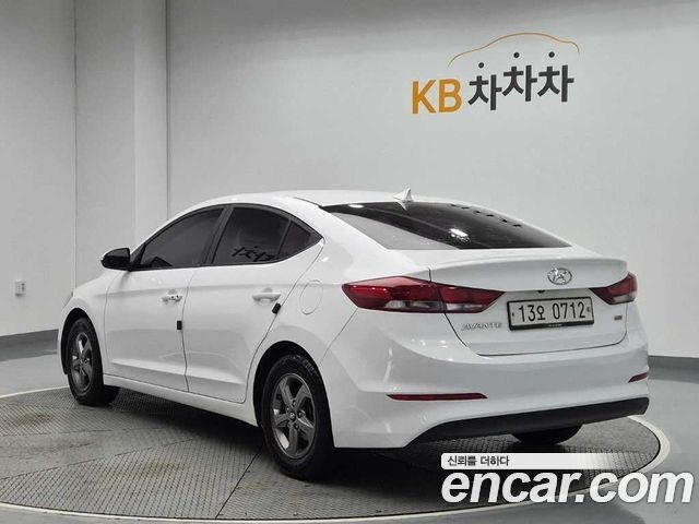 Hyundai AVANTE 2017 — photo 2