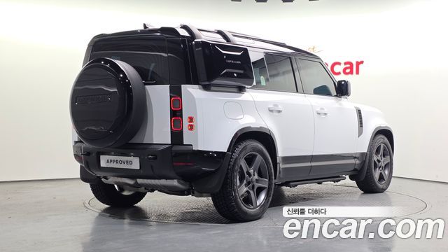 Land Rover Defender 2026 — photo 2
