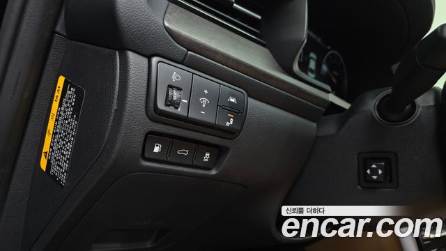 Kia K7 2020 — photo 23