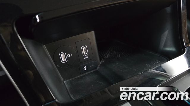 Kia K7 2020 — photo 30
