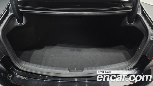 Kia K7 2020 — photo 32