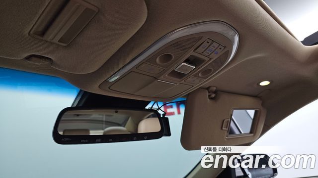 Hyundai Genesis 2016 — photo 26