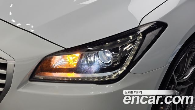 Hyundai Genesis 2016 — photo 8