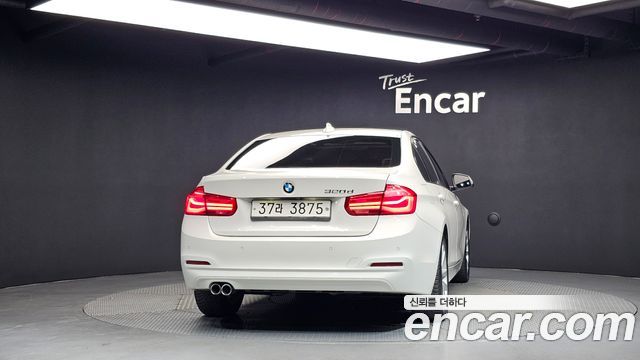 BMW 3-Series 2017 — photo 4