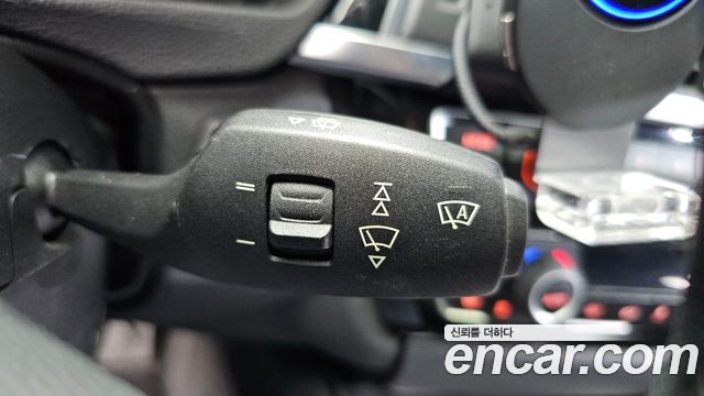 BMW 3-Series 2017 — photo 19