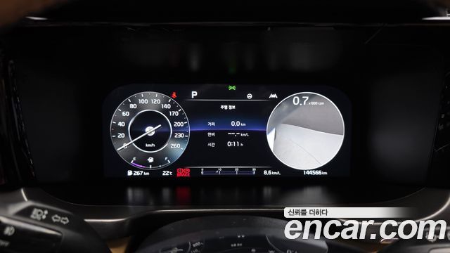 Kia Sorento 2022 — photo 11