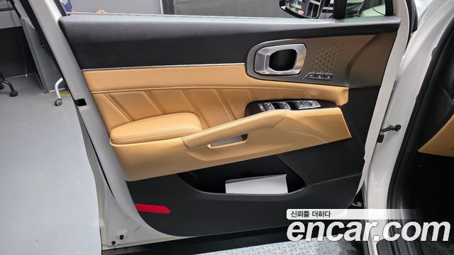 Kia Sorento 2022 — photo 14
