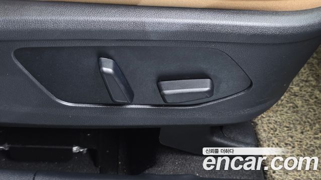 Kia Sorento 2022 — photo 32